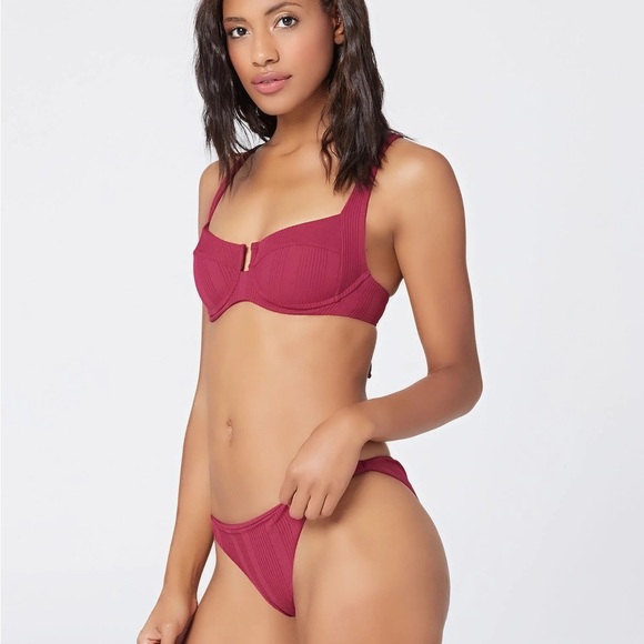 L*Space Bikini 𓇼 Pointelle Rib Camellia Top + Camacho Bottom - Picture 8 of 13